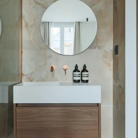 Elegant - 3br-8p- Le Marais Parigi